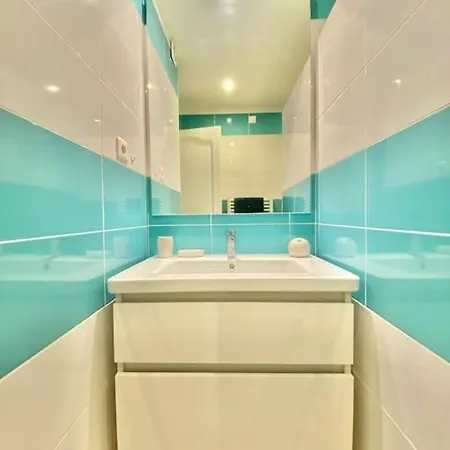 La Paisible 4 Pax Piscine & Mer Apartman *