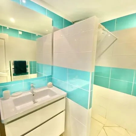 La Paisible 4 Pax Piscine & Mer *